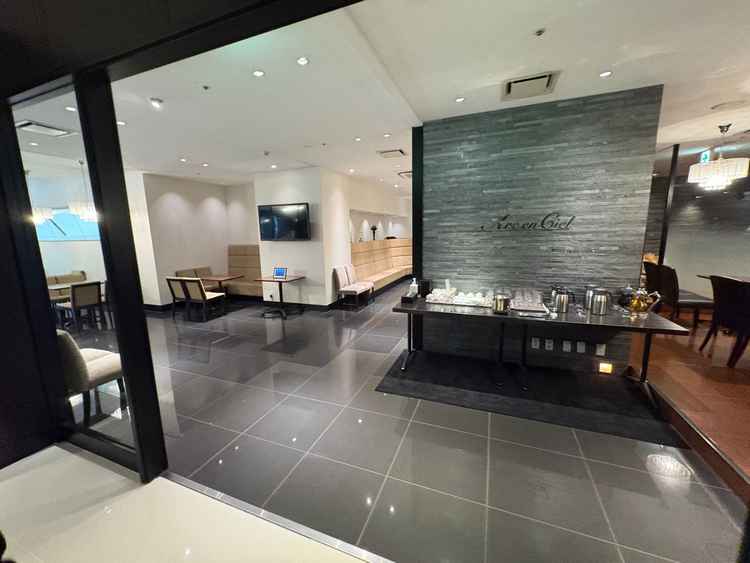 受付後ゲスト待機スペース