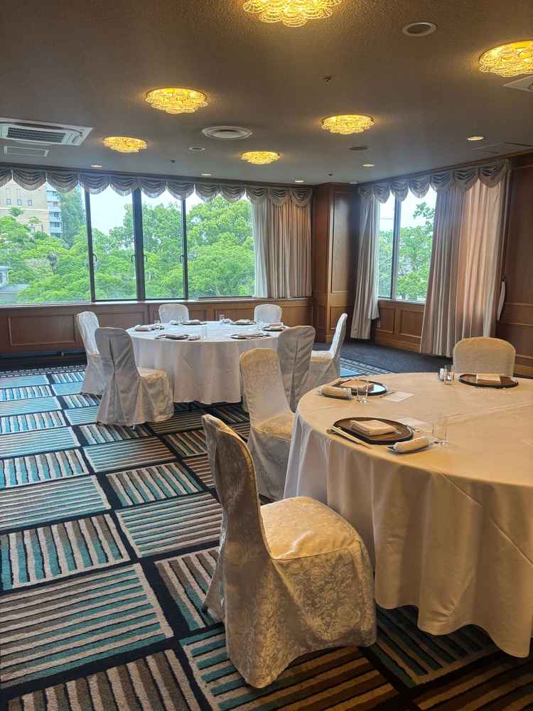 披露宴会場からは、お堀がみえて景色が最高でした。