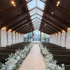 インフィニティーなんとか(挙式場)