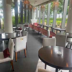 清潔感のある待合室でした。