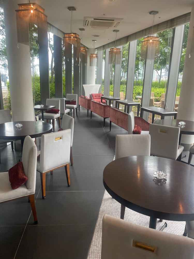 清潔感のある待合室でした。