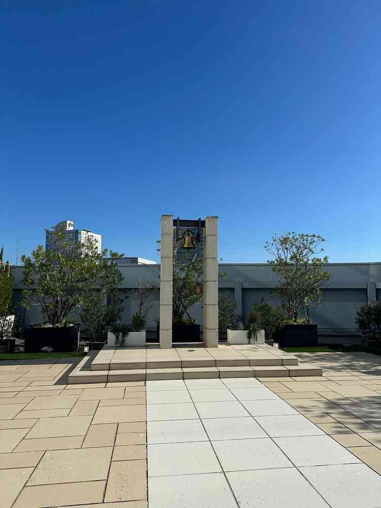 ガーデン。天気が良い日だったのでとても映えていた。とても広かったが、真冬の時期は寒いと思う。