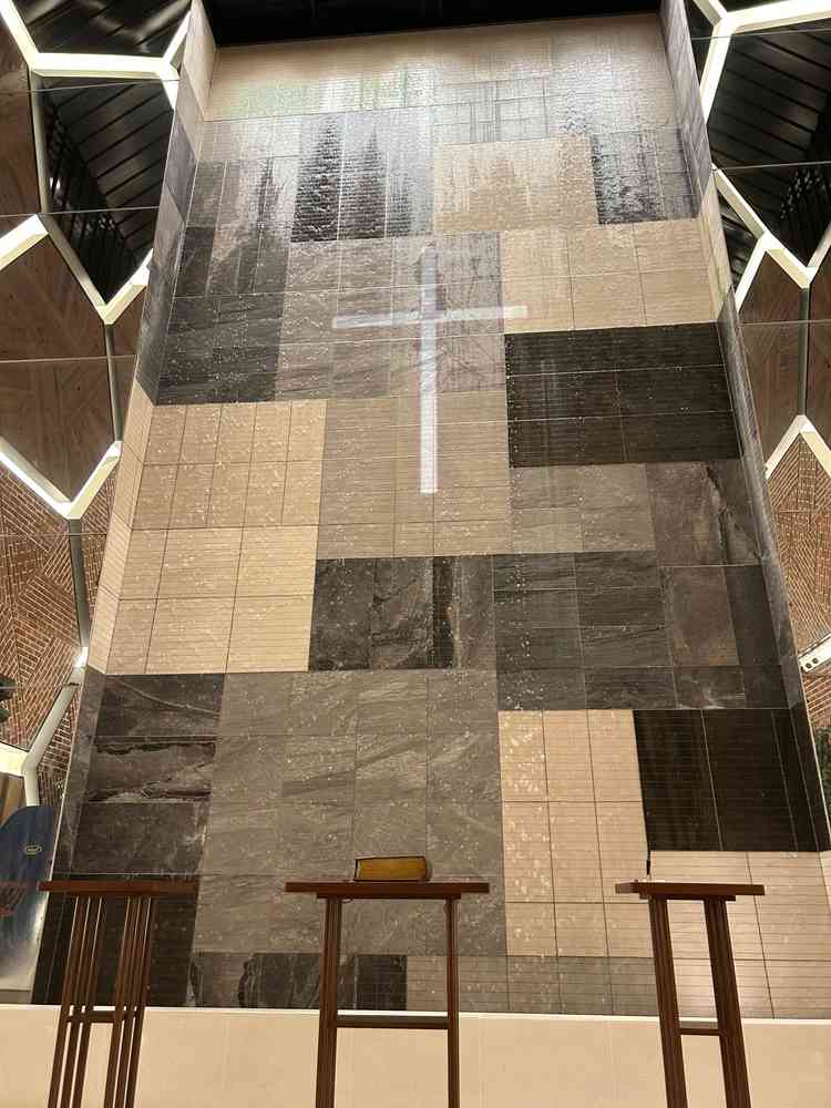 チャペル　ウェアハウス