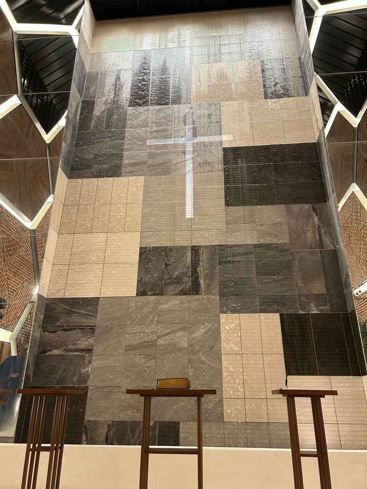 チャペル　ウェアハウス