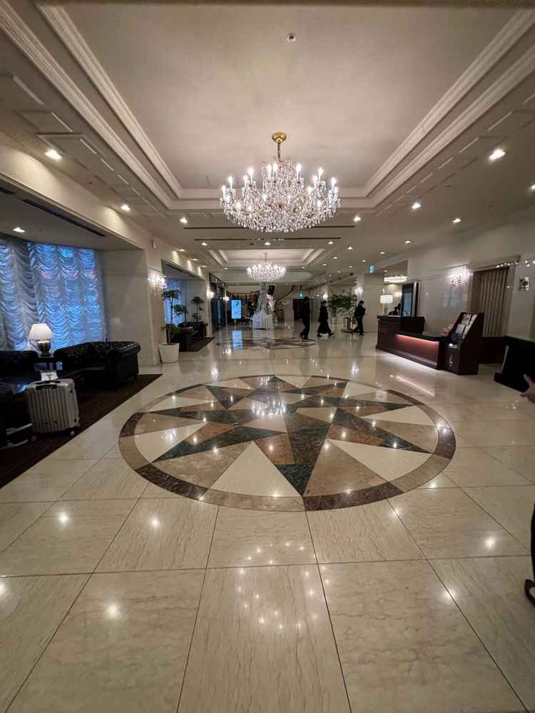 ロビー。入ってすぐにうわーステキ！となりました。