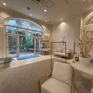 披露宴会場の一階。