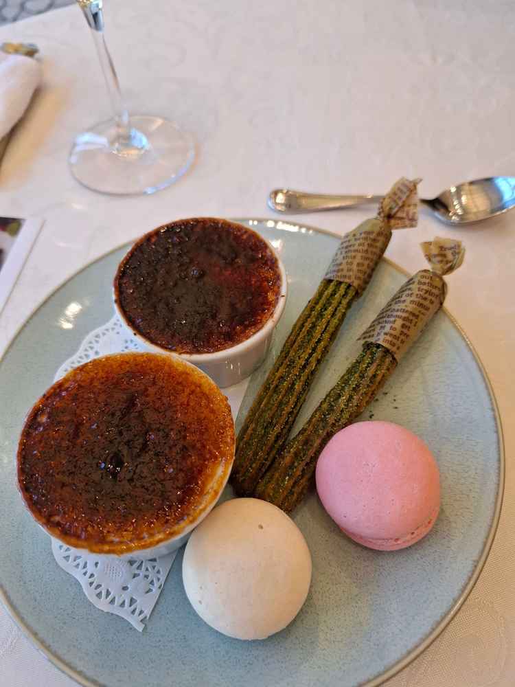 試食のデザートです。