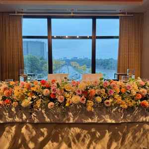 高砂の後ろに見える景色が開放的で素敵でした。