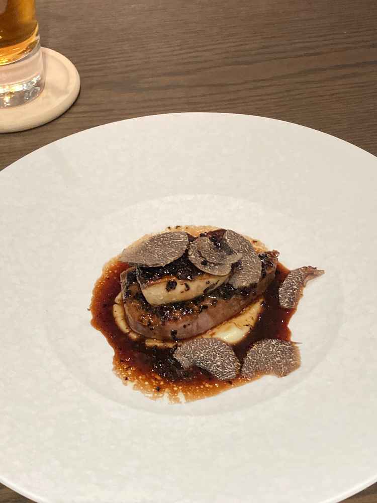 メイン料理の試食。上品で美味しかった