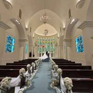 チャペルが広く開放的でした。