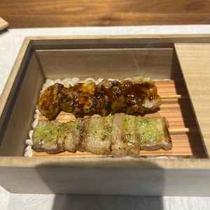 試食のときに頂いた焼き鳥です。料理長のこだわりを感じられてとてもおいしかったです。