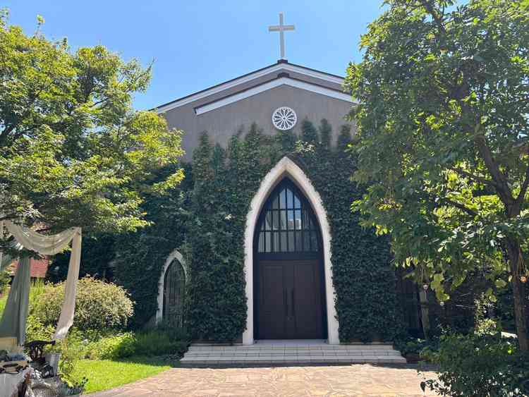 教会外観 （全体の雰囲気）