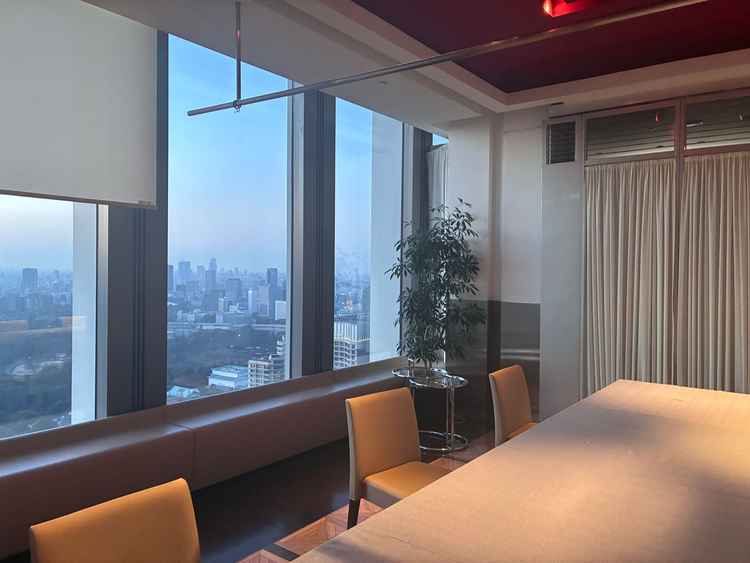 レストラン個室のひとつを親族控室とするらしい