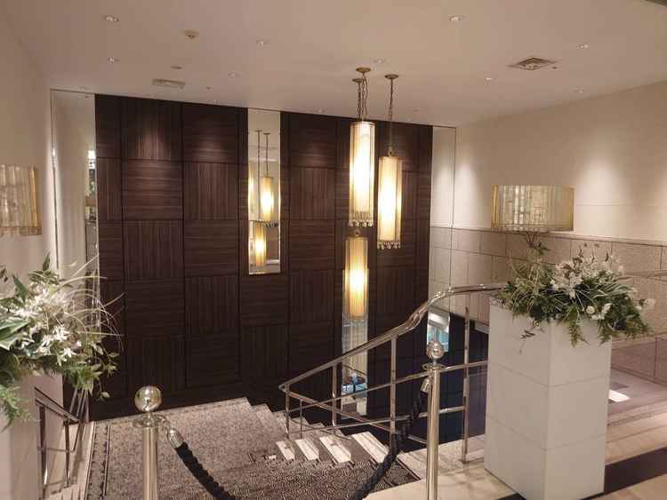 披露宴会場へ続く階段