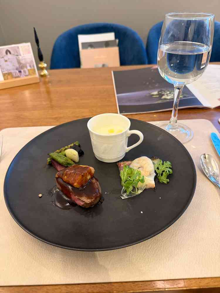 メインのロッシーニはもちろん、特にお野菜が美味しかったです。