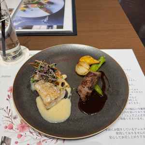 メイン料理の試食