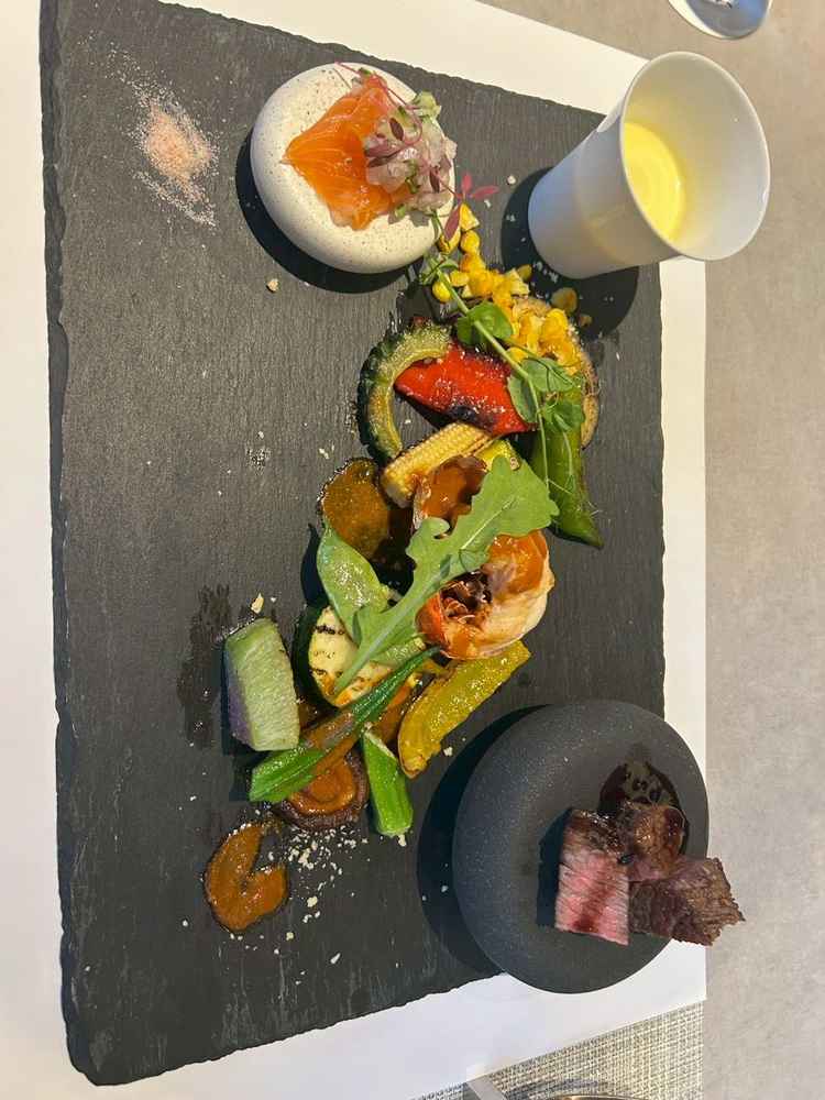 ワンプレート試食。お肉と野菜のグリルが絶品！