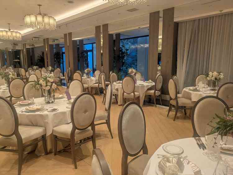 広々とした披露宴会場