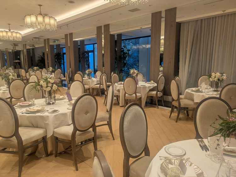 広々とした披露宴会場