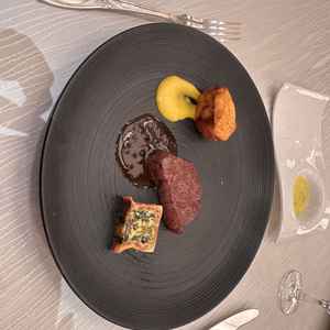 メインデッシュ