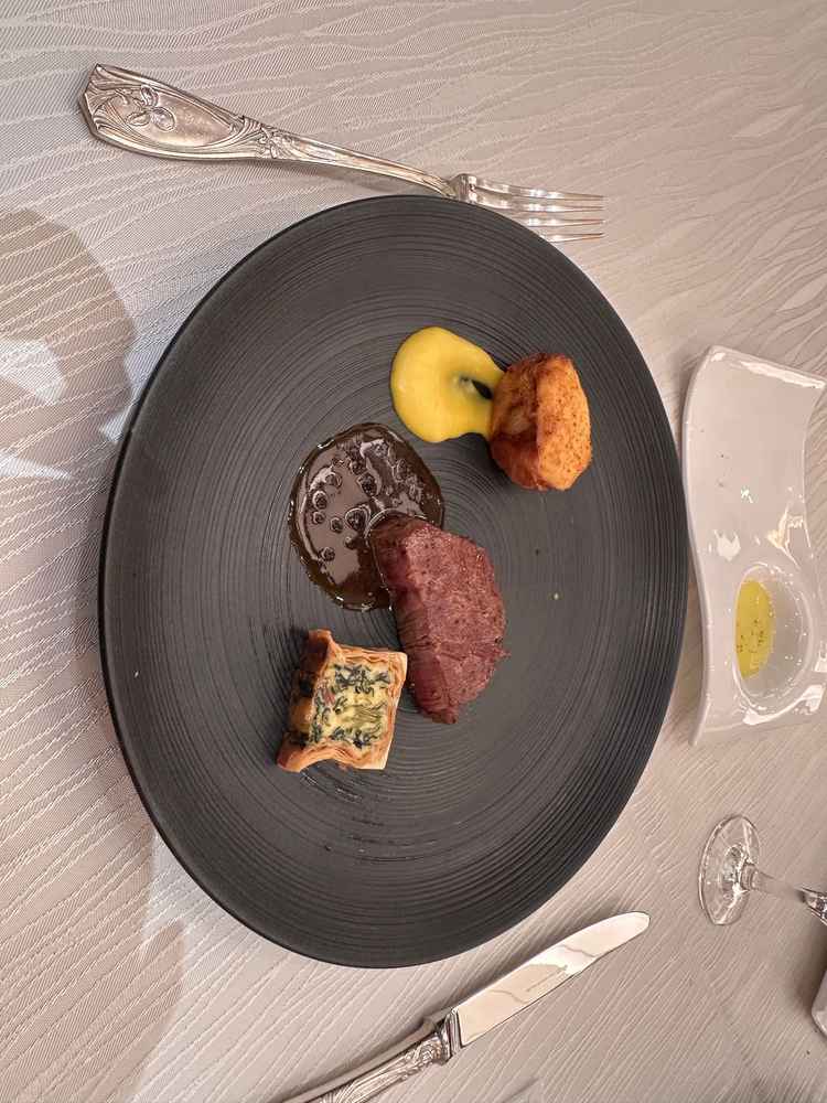 メインデッシュ