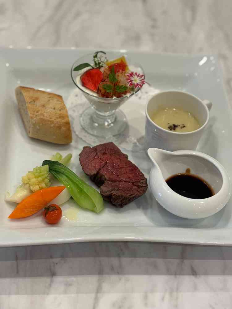 お肉もお野菜も美味しかったです。