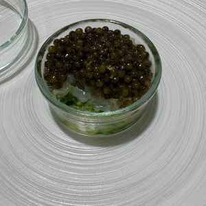 試食のキャビア