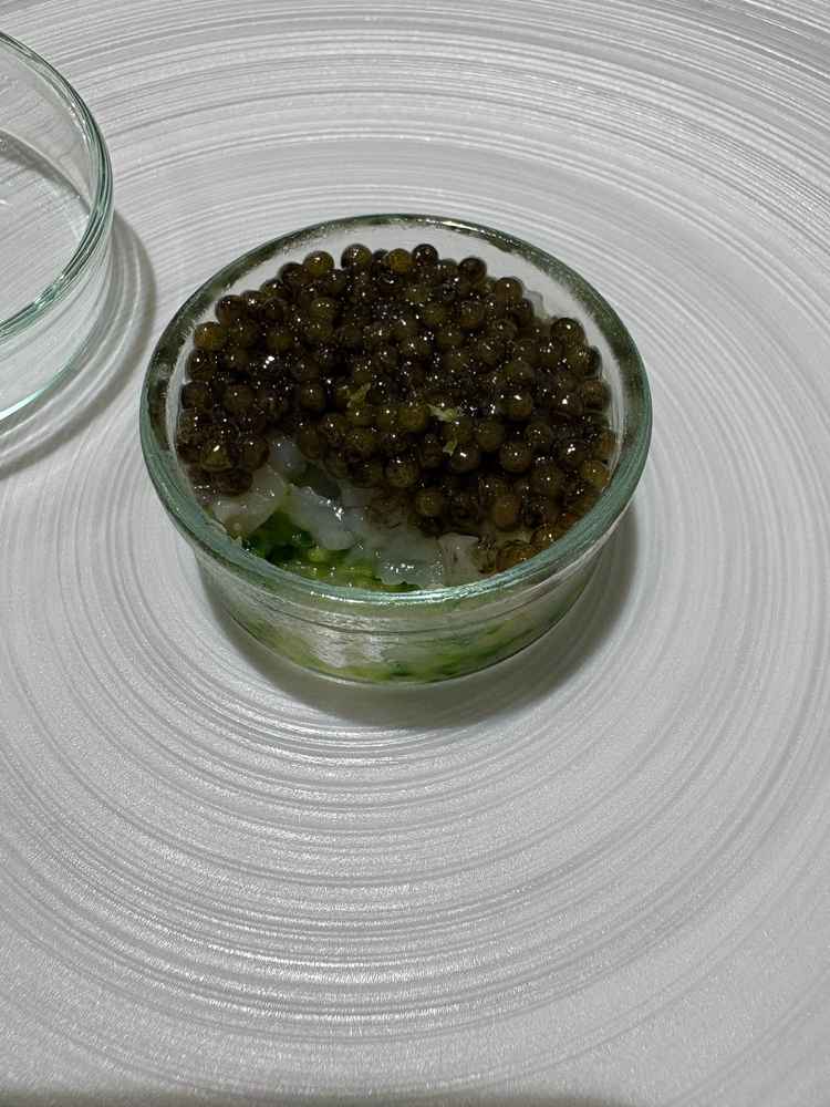 試食のキャビア