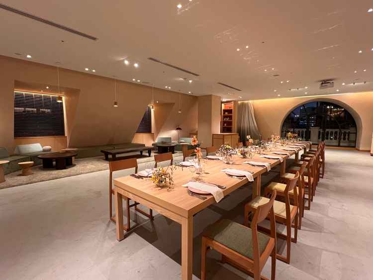 アットホームなパーティー会場があり、素敵でした！我が家に招待したような、カジュアルさが良かったです。