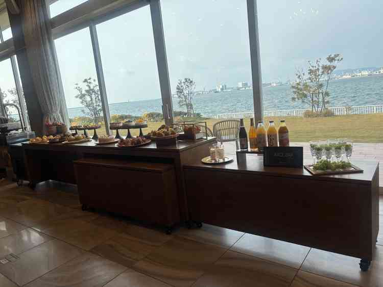 デザートビュッフェは披露宴会場と別で用意することもでき、良かったです。