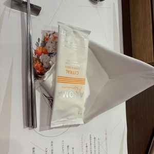 綺麗に準備された食事の準備