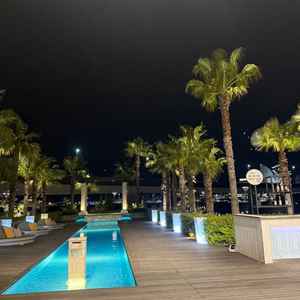 披露宴に併設してあるガーデンは雰囲気も素敵でずっと外にいたくなるような空間でした。