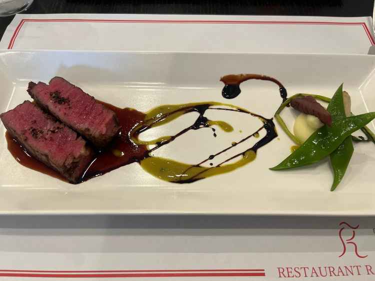 お肉がとてもやわらかく、美味しかったです。