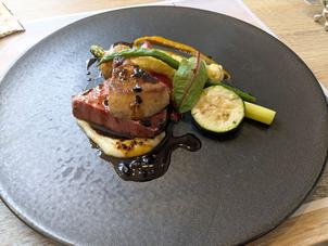 提供された試食コースのお食事