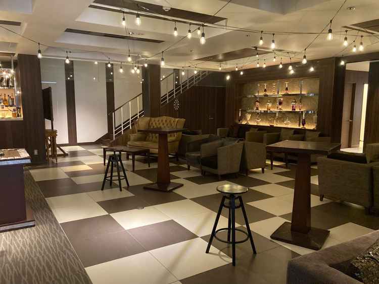 落ち着いた雰囲気のゲスト控室