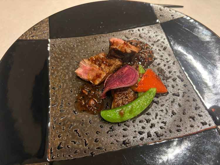 試食のメイン。ソースが絶品でした。