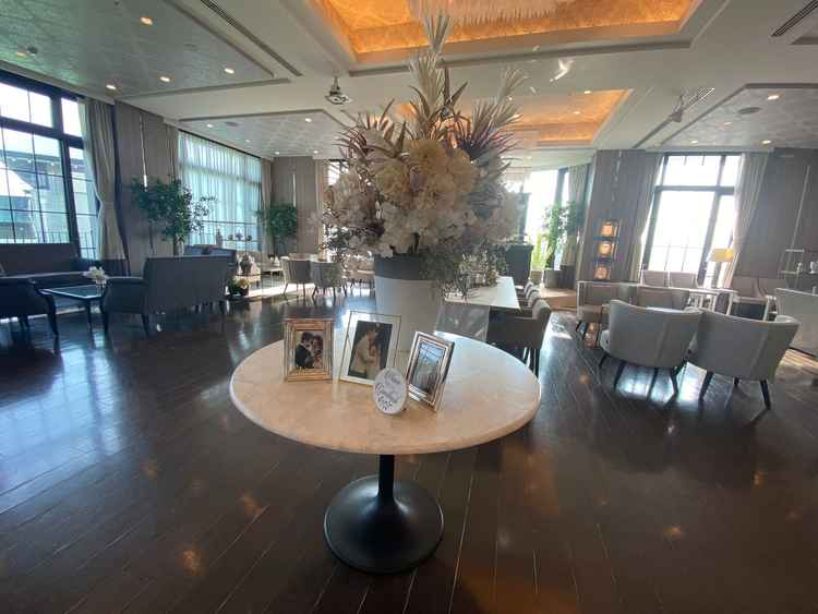 待合室になります。ここだけでも他とは違いかなり豪華でプライベートな空間となってます。