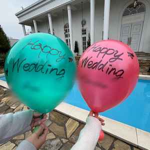 プールでの写真。風船の演出体験をさせていただきました。ゲストみんなとしたら綺麗だろうなと思った。