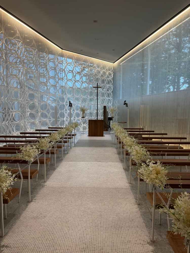 デザイン性のあるチャペル