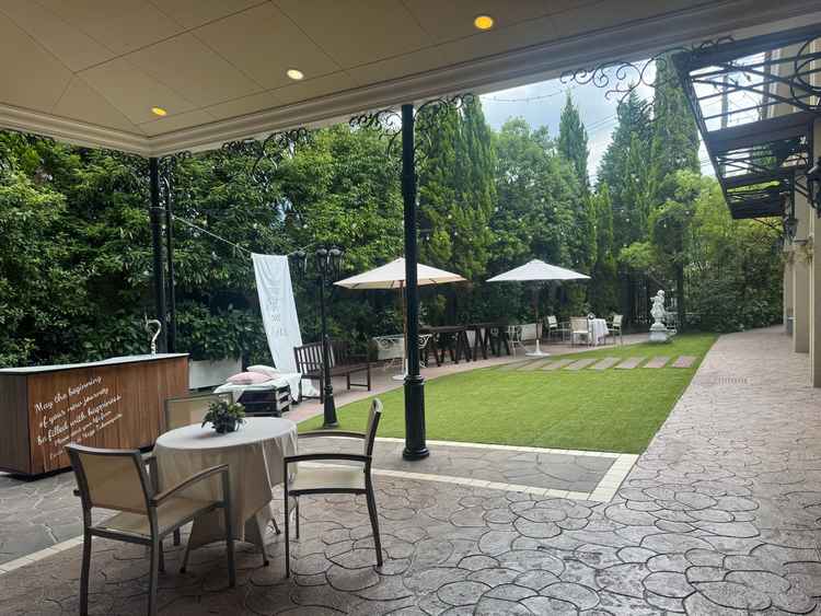 披露宴会場についているお庭の写真です。