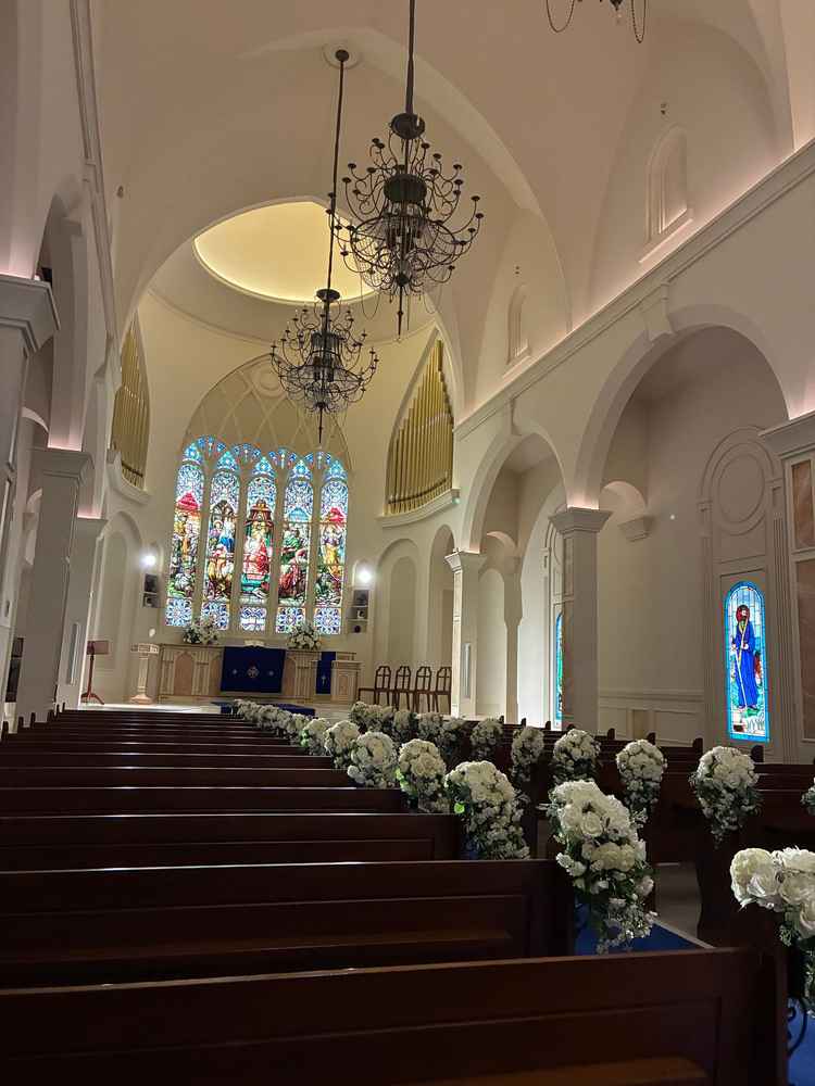 チャペル内観。