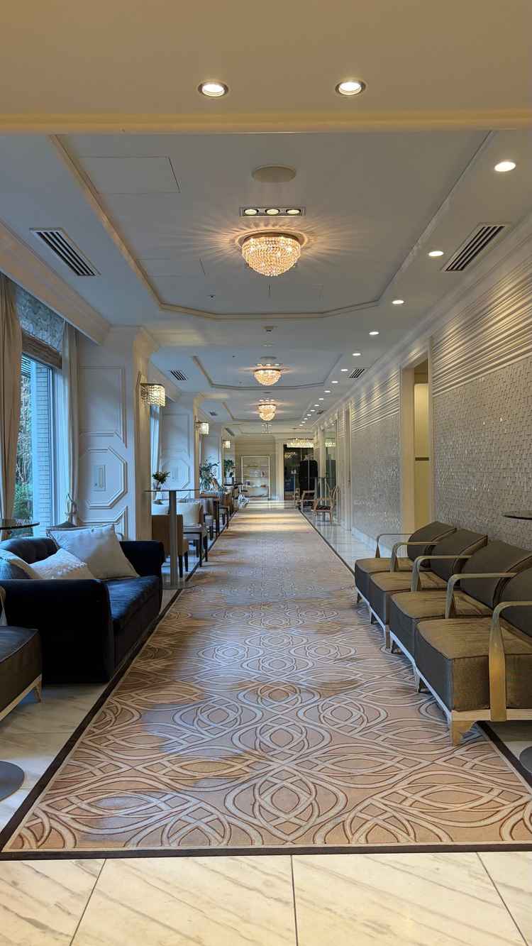 ロビー、控え室。十分なスペースがあった。