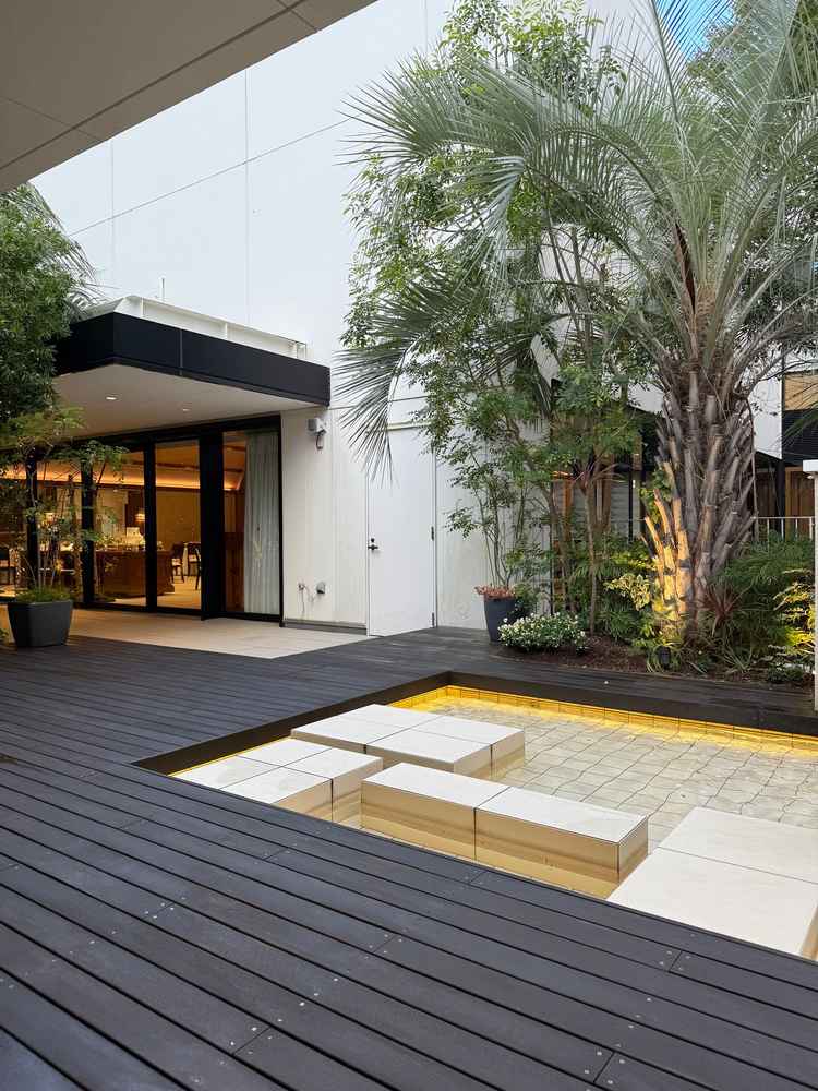 テラスも広くて、水の音もあって素敵でした！