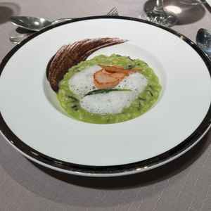 洗練されており美味しいお料理。