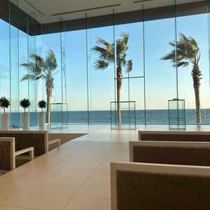 海が見えるチャペル