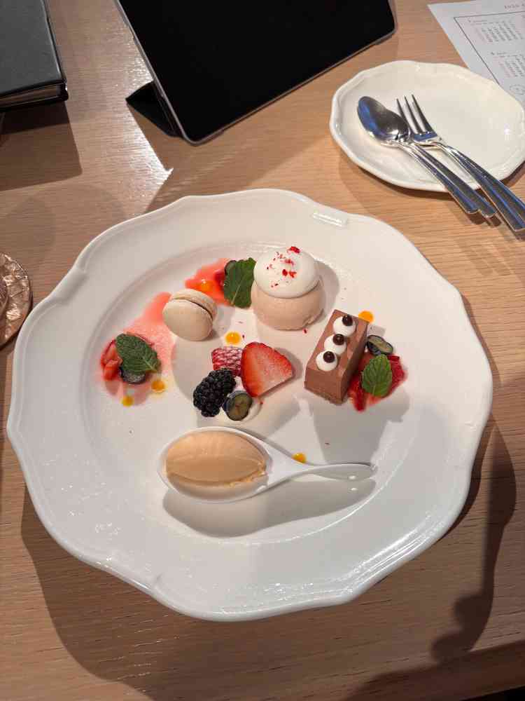 デザートの種類が豊富でどれも美味しかった