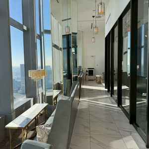 待合室（景色がきれい）