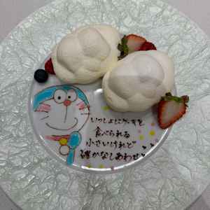 パティシエの方がプレートアートをして下さり感動しました。気持ちが伝わるひと皿でした。