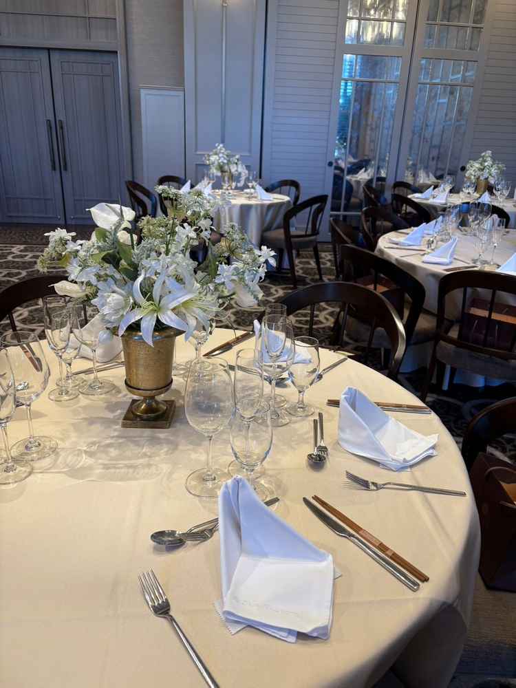披露宴会場テーブルコーディネート