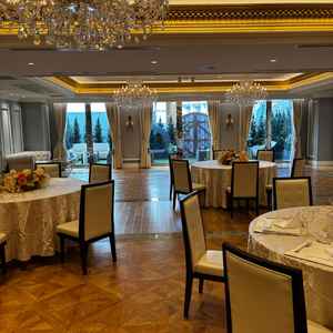 温かみのある照明でお庭もあって素敵でした